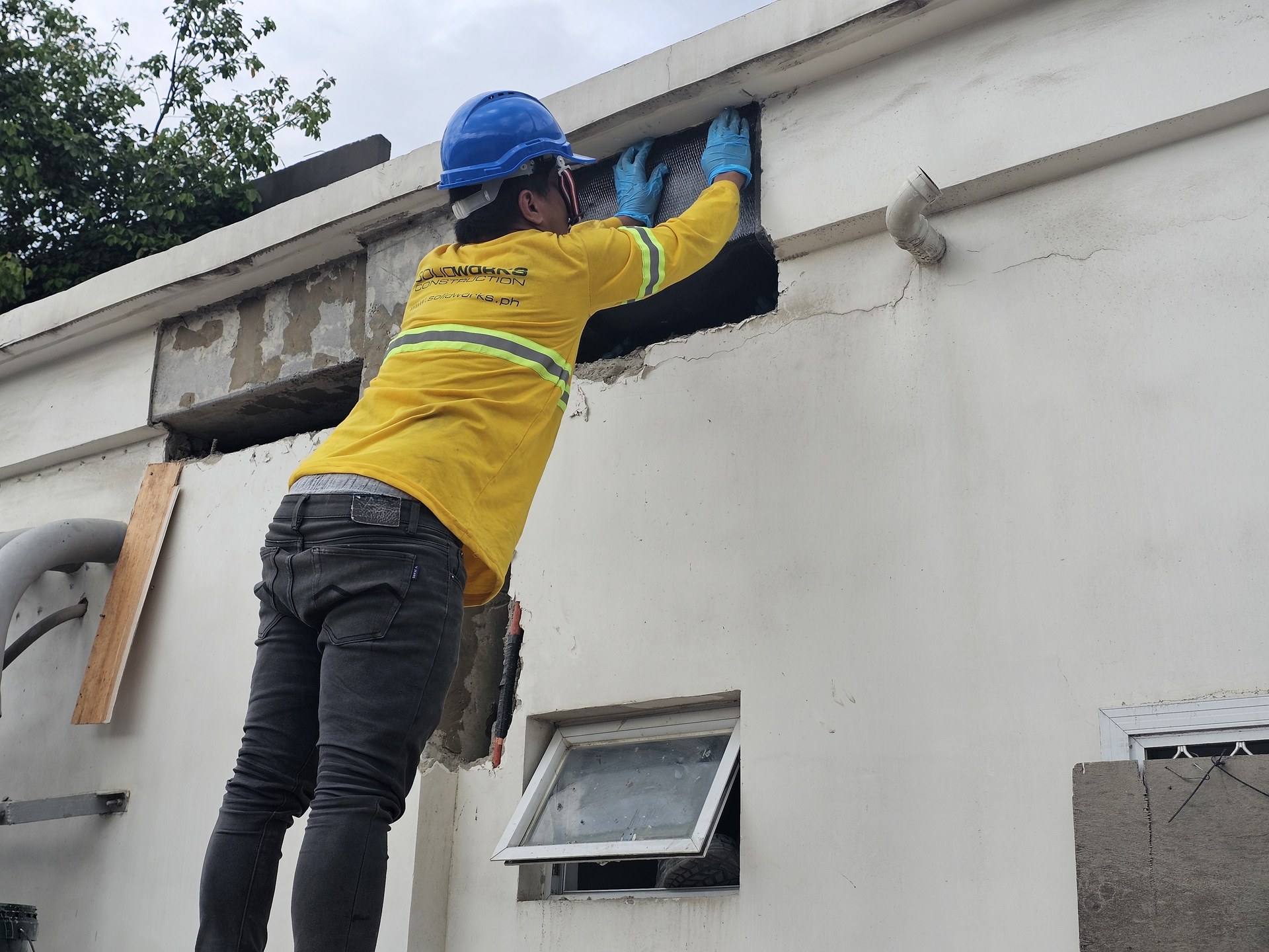Reinforcement application at the Globe Telecom POI shelter.
